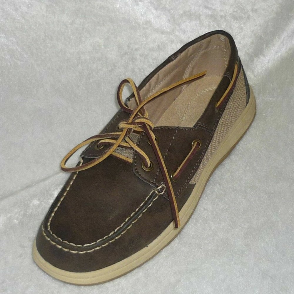 Women's Shoes Croft & Barrow size 6.5, 10 NEW